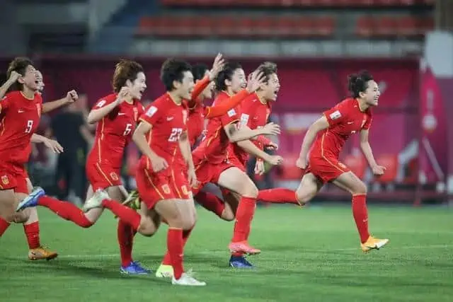 商业价值不取决于男女,而是取决于看点 商业价值不取决于男女,而是取决于看点